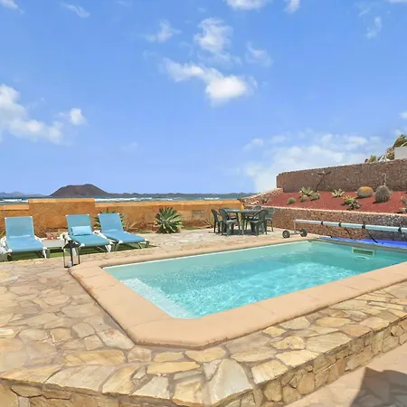 El Castillito Beachfront 度假居