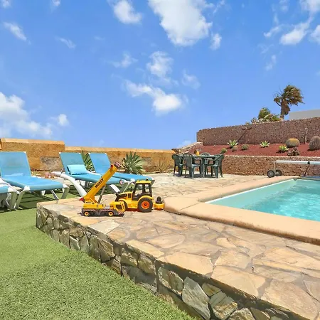 El Castillito Beachfront 度假居 *