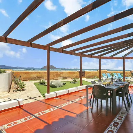 度假居 El Castillito Beachfront 科拉雷侯